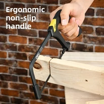 A DELI kézi fűrész kényelmesen használható a kerti munkákhoz.