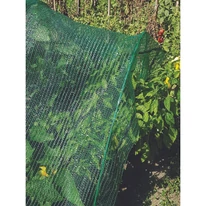 SUN NET árnyékoló rashel háló alkalmazása a zöldségeskertben.