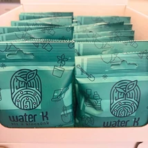 Water-K vízmegtartó okosgél talajjavító csomagolása 40 grammos kiszerelésben.