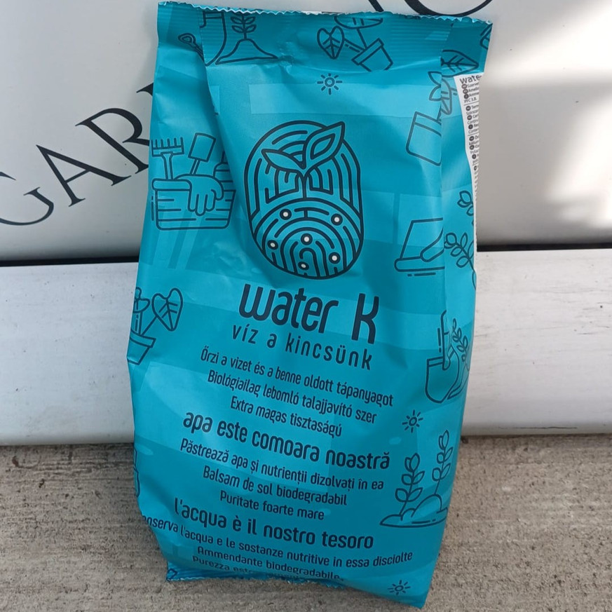 Water-K talajjavító 750 g