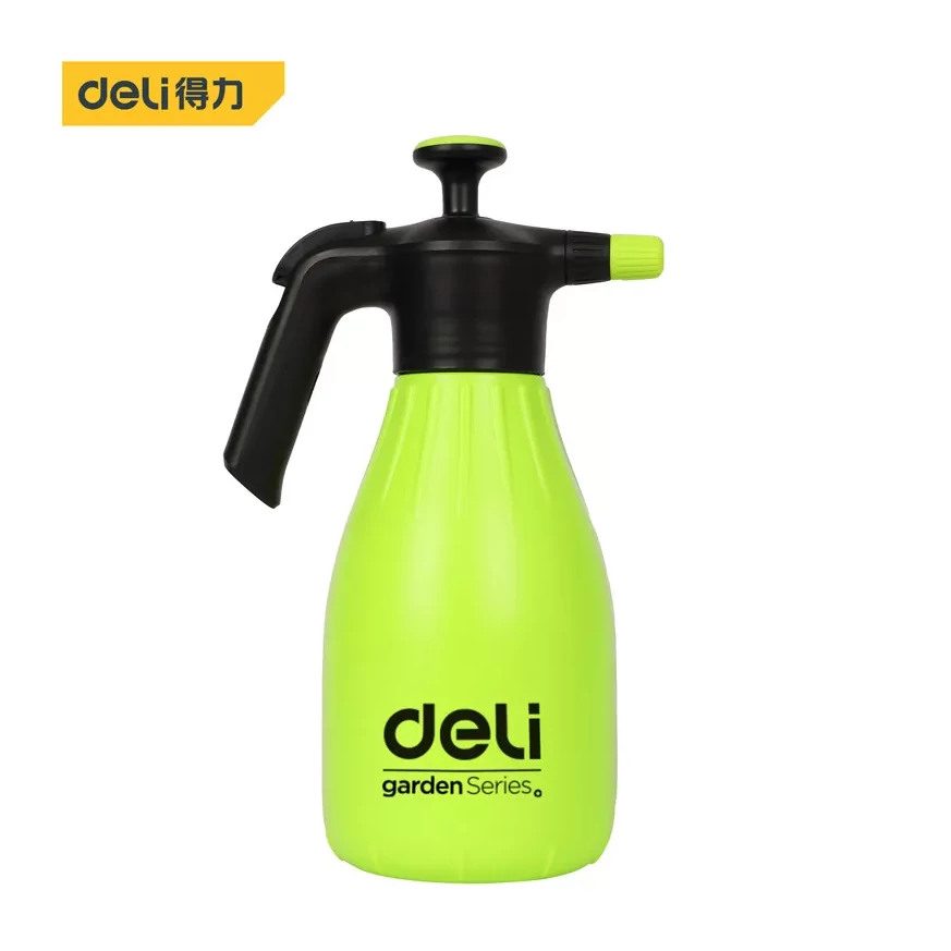A praktikus DELI kézi permetező 2 literes kiszerelésben.